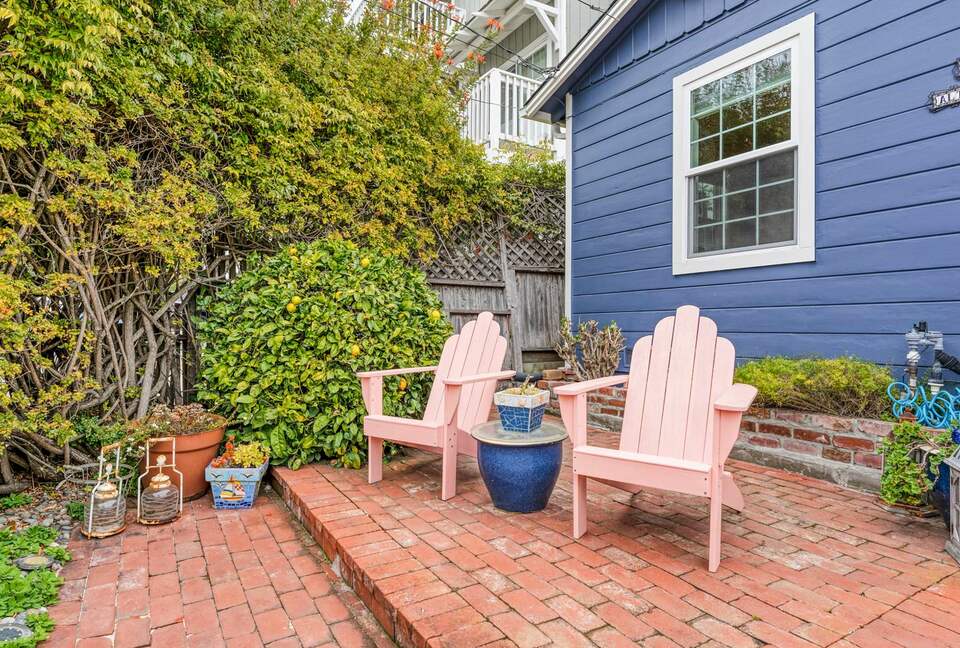 Harbor Hideaway: Coastal Comfort in Santa Cruz - Santa Cruz, California