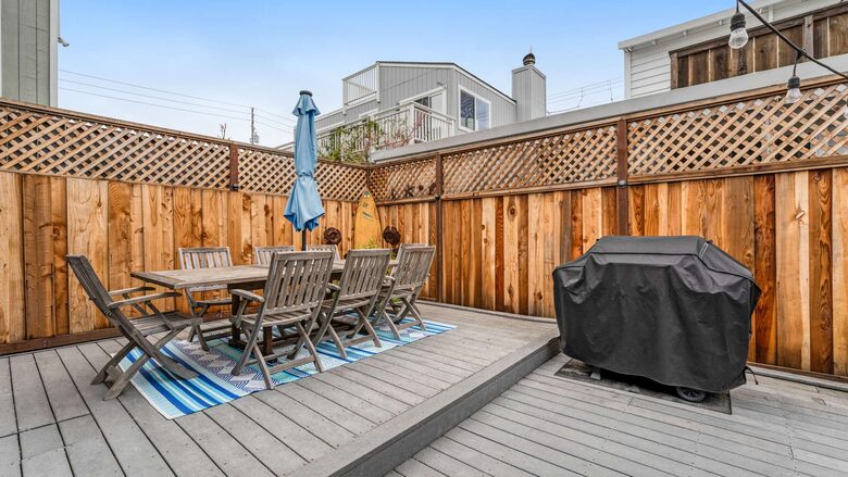 Harbor Hideaway: Coastal Comfort in Santa Cruz - Santa Cruz, California