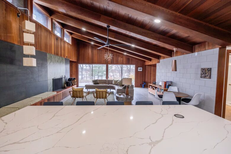 Mid-Century Haven with Private Lakes and Endless Views - Erhard, Minnesota