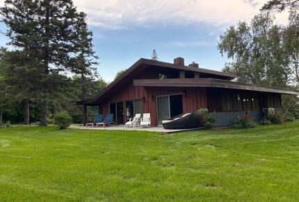 Mid-Century Haven with Private Lakes and Endless Views - Erhard, Minnesota