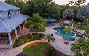 Exquisite Tampa-Area Oasis with Resort Amenities - Lutz, Florida
