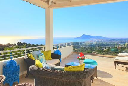 Luxury Villa with Panoramic Mediterranean Sea and Mountain Views - Altea, Spain