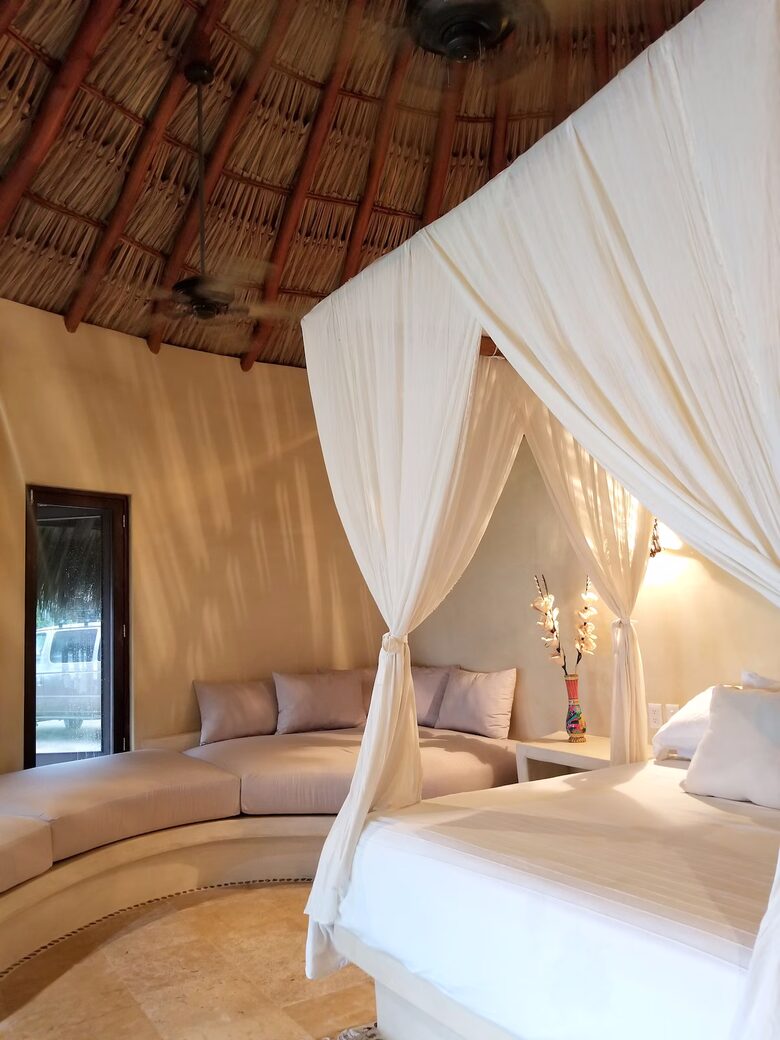 Oceanfront Tranquility at Casa del Surfista - La Saladitas, Mexico