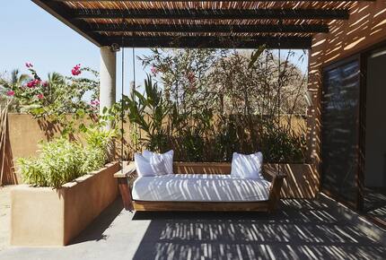 Oceanfront Tranquility at Casa del Surfista - La Saladitas, Mexico