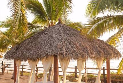 Oceanfront Tranquility at Casa del Surfista - La Saladitas, Mexico