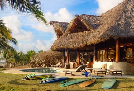 Oceanfront Tranquility at Casa del Surfista - La Saladitas, Mexico