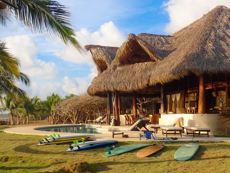 Oceanfront Tranquility at Casa del Surfista - La Saladitas, Mexico
