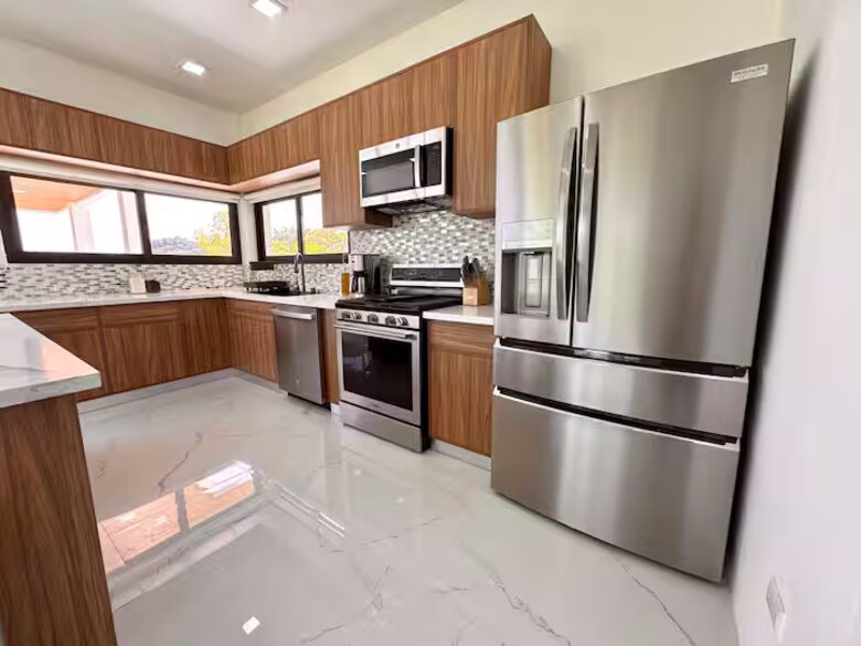 Modern Jungle Escape Near Jacó - Jacó, Costa Rica