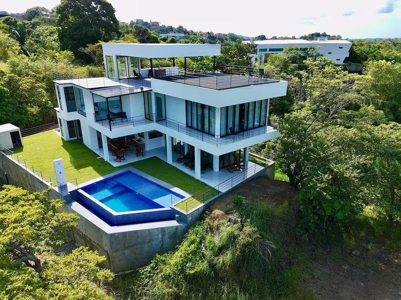 Modern Jungle Escape Near Jacó - Jacó, Costa Rica