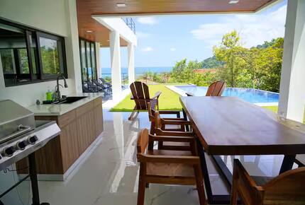 Modern Jungle Escape Near Jacó - Jacó, Costa Rica