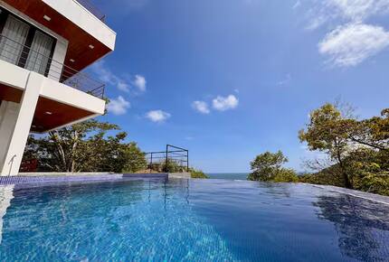 Modern Jungle Escape Near Jacó - Jacó, Costa Rica