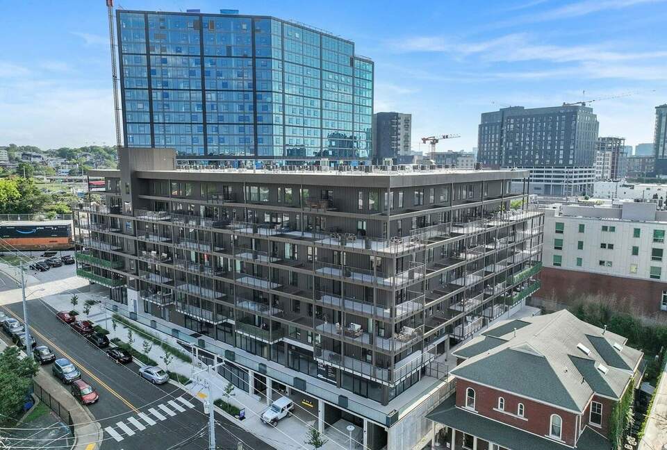 Southern Comfort | Downtown Nashville Luxury - Nashville, Tennessee