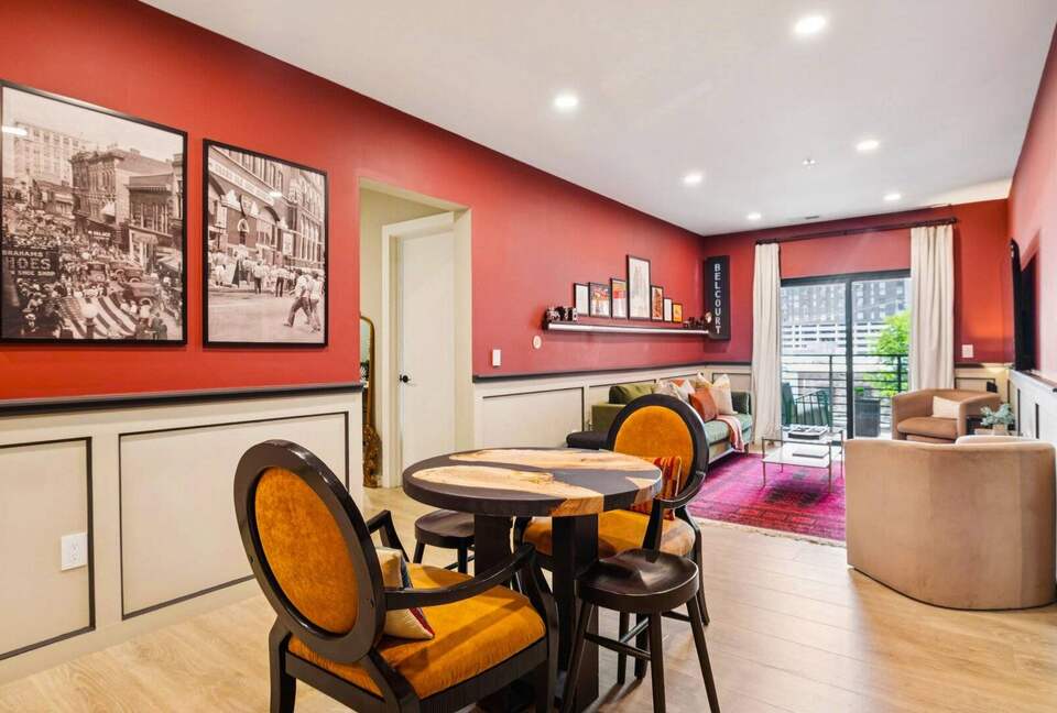 Southern Comfort | Downtown Nashville Luxury - Nashville, Tennessee