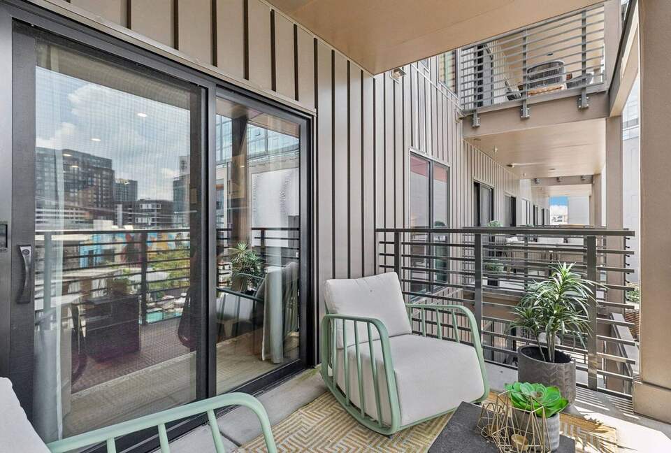 Southern Comfort | Downtown Nashville Luxury - Nashville, Tennessee