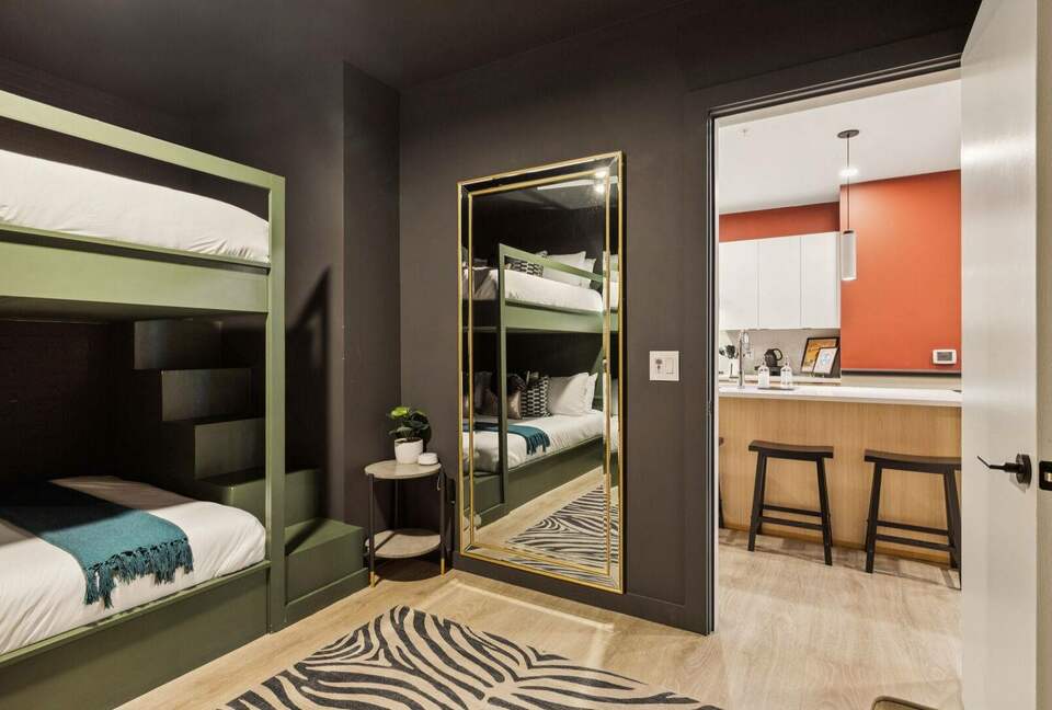 Southern Comfort | Downtown Nashville Luxury - Nashville, Tennessee