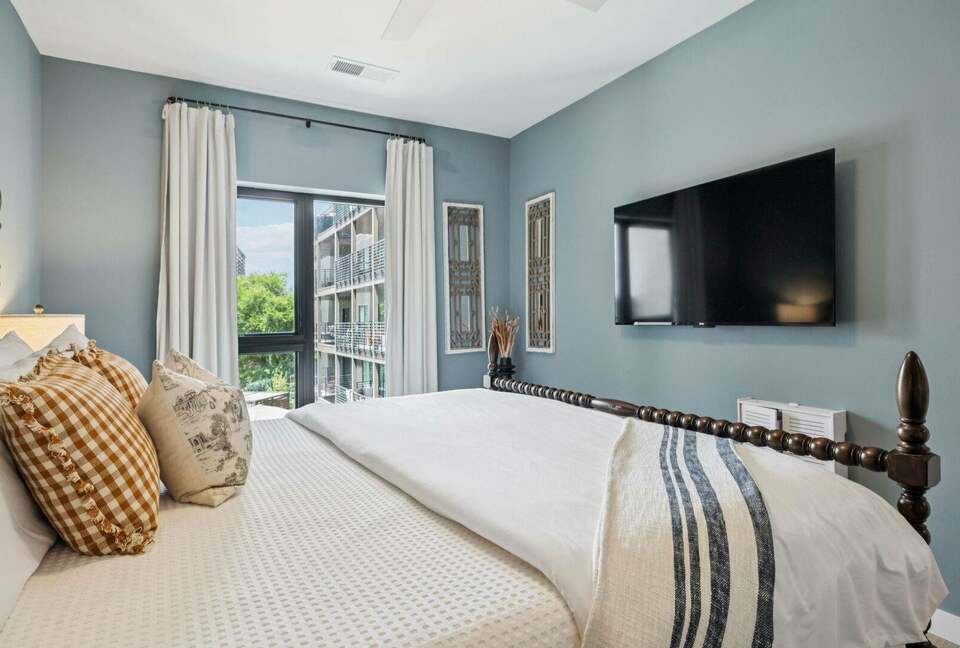 Southern Comfort | Downtown Nashville Luxury - Nashville, Tennessee