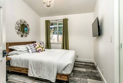 Bend Getaway Near Trails, Skiing & Downtown - Bend, Oregon