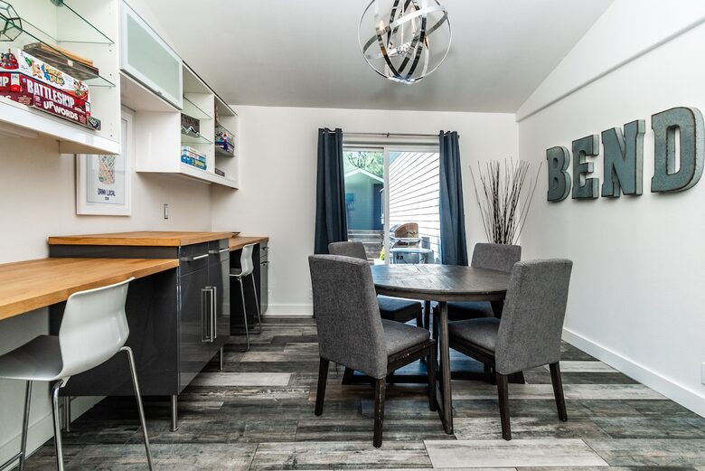 Bend Getaway Near Trails, Skiing & Downtown - Bend, Oregon