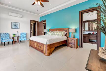 Elegant Escape with Infinity Pool and Pacific Panorama - Playas del Coco, Costa Rica