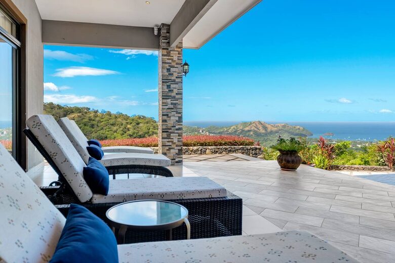 Elegant Escape with Infinity Pool and Pacific Panorama - Playas del Coco, Costa Rica