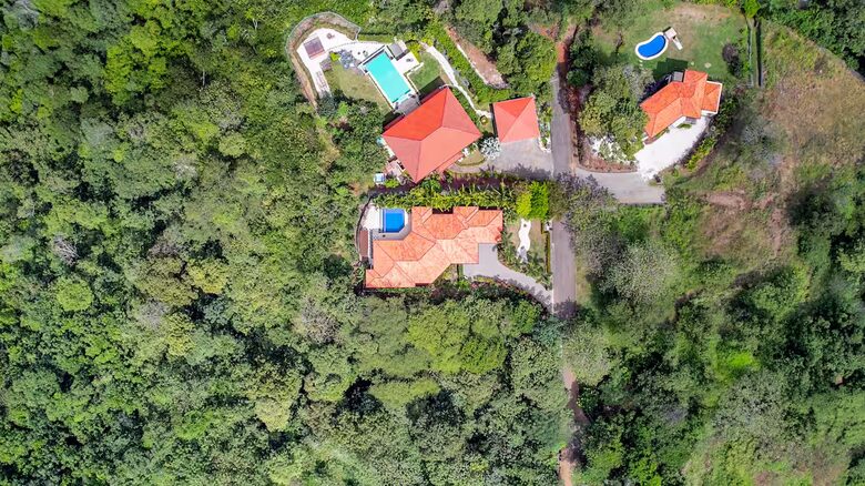 Elegant Escape with Infinity Pool and Pacific Panorama - Playas del Coco, Costa Rica