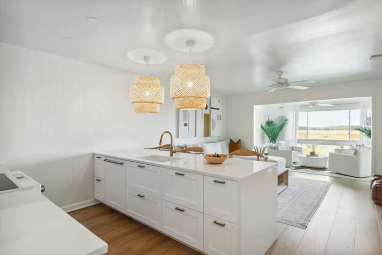 Marshfront Retreat Near Charleston - Johns Island, South Carolina