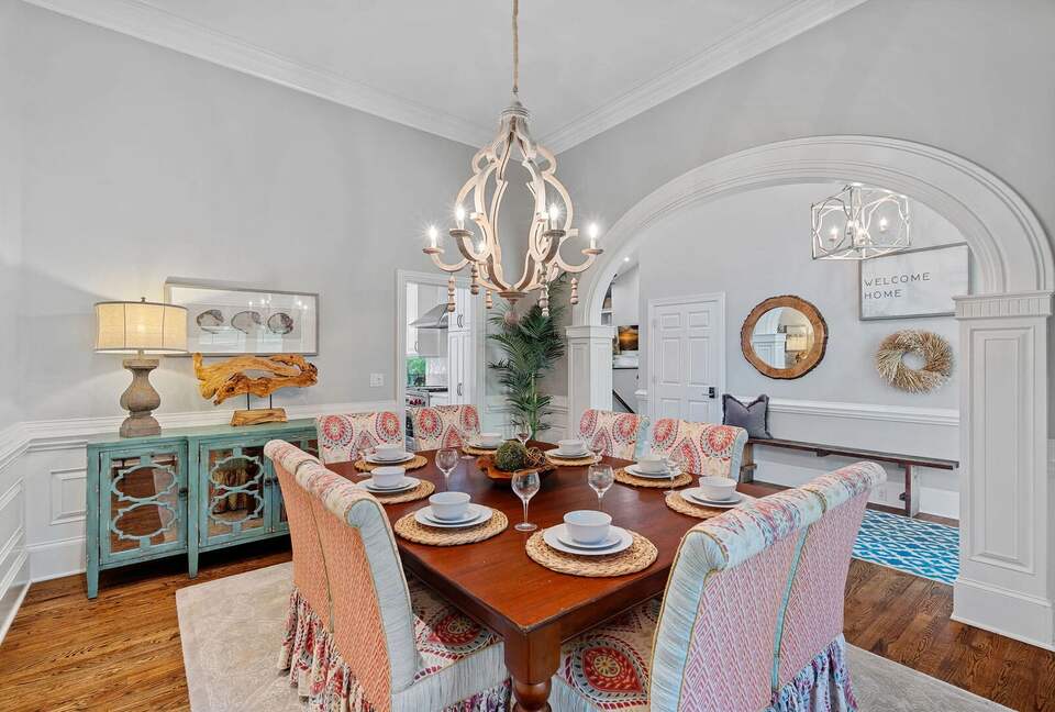 Sophisticated Waterside Escape on Lake Norman - Mooresville, North Carolina