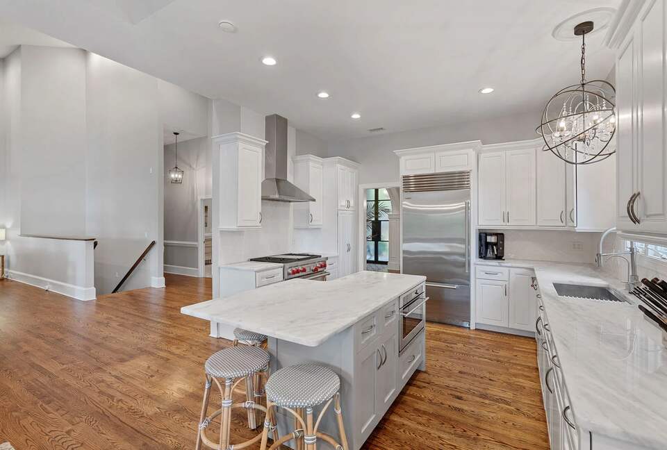 Sophisticated Waterside Escape on Lake Norman - Mooresville, North Carolina