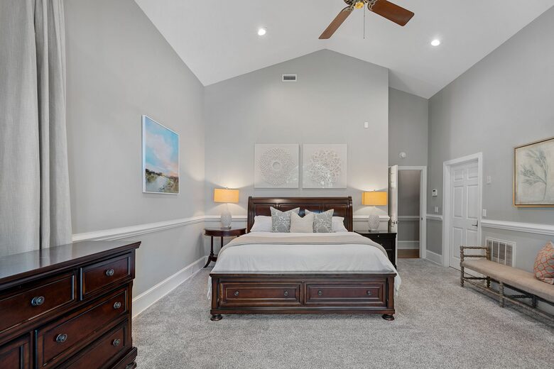 Sophisticated Waterside Escape on Lake Norman - Mooresville, North Carolina