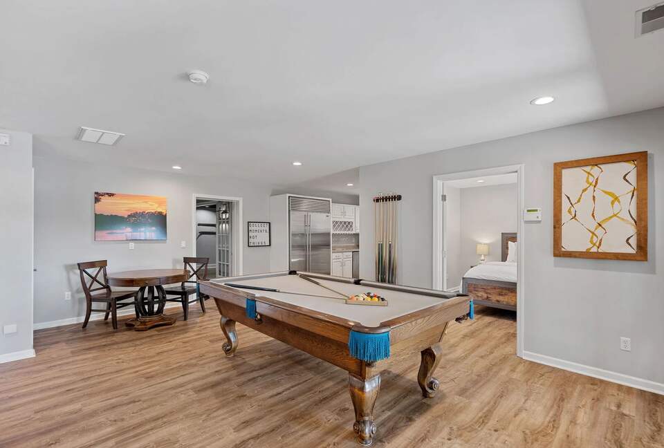 Sophisticated Waterside Escape on Lake Norman - Mooresville, North Carolina