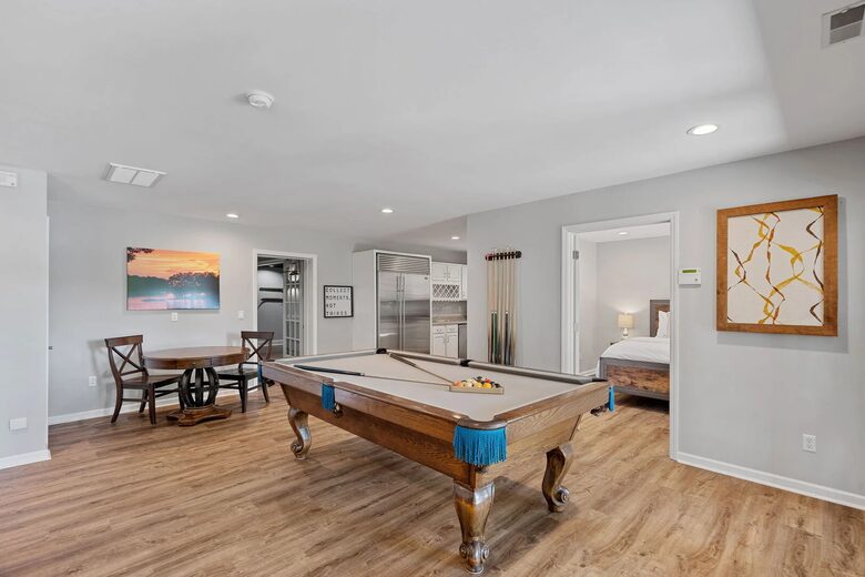 Sophisticated Waterside Escape on Lake Norman - Mooresville, North Carolina