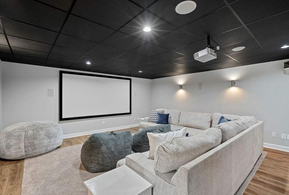 Sophisticated Waterside Escape on Lake Norman - Mooresville, North Carolina