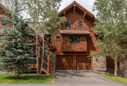 Alpine Elegance in Big Sky’s Mountain Village - Big Sky, Montana