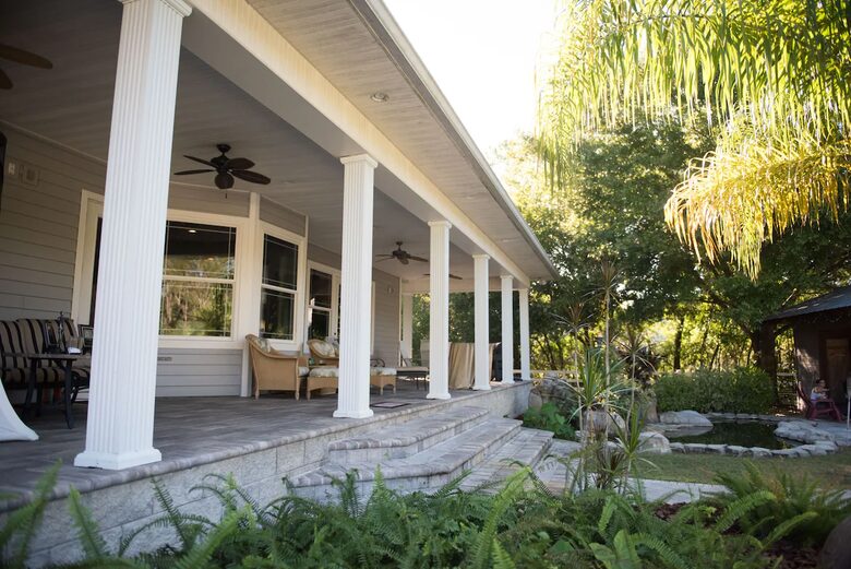 Exquisite Tampa-Area Oasis with Resort Amenities - Lutz, Florida