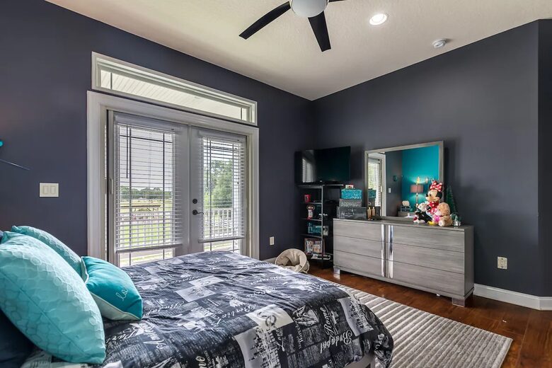 Exquisite Tampa-Area Oasis with Resort Amenities - Lutz, Florida