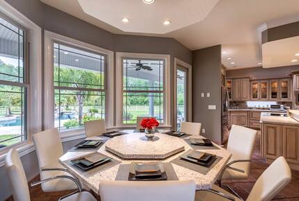 Exquisite Tampa-Area Oasis with Resort Amenities - Lutz, Florida