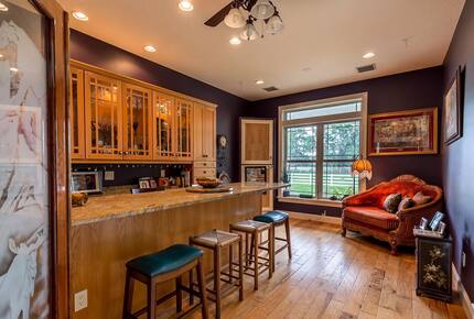 Exquisite Tampa-Area Oasis with Resort Amenities - Lutz, Florida