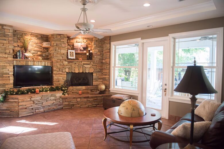 Exquisite Tampa-Area Oasis with Resort Amenities - Lutz, Florida