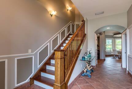 Exquisite Tampa-Area Oasis with Resort Amenities - Lutz, Florida