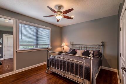 Exquisite Tampa-Area Oasis with Resort Amenities - Lutz, Florida