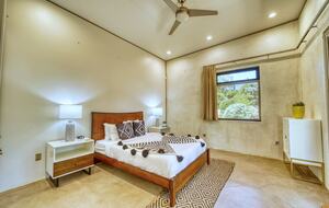 Tranquil Escape at Coffee Pot Rock - Sedona, Arizona