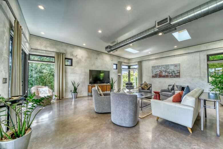 Tranquil Escape at Coffee Pot Rock - Sedona, Arizona