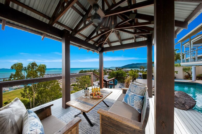 Panoramic Coral Sea Views from a Sophisticated Hillside Haven - Airlie Beach, Australia