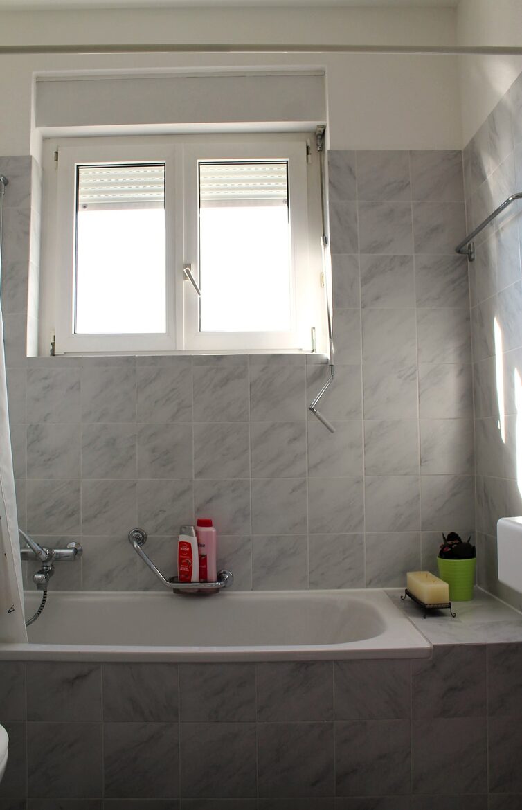 Panoramic Duplex with Lake and Mountain Vistas - Brè Sopra Lugano, Switzerland