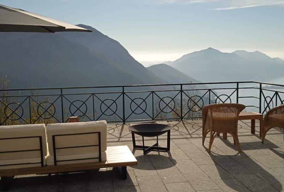 Panoramic Duplex with Lake and Mountain Vistas - Brè Sopra Lugano, Switzerland
