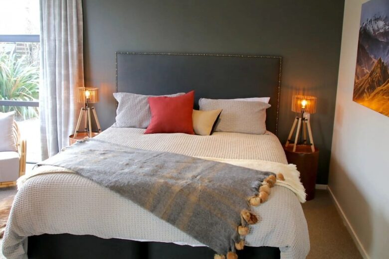 Sun Peaks Villa – Alpine Elegance in Jack’s Point - Queenstown, New Zealand