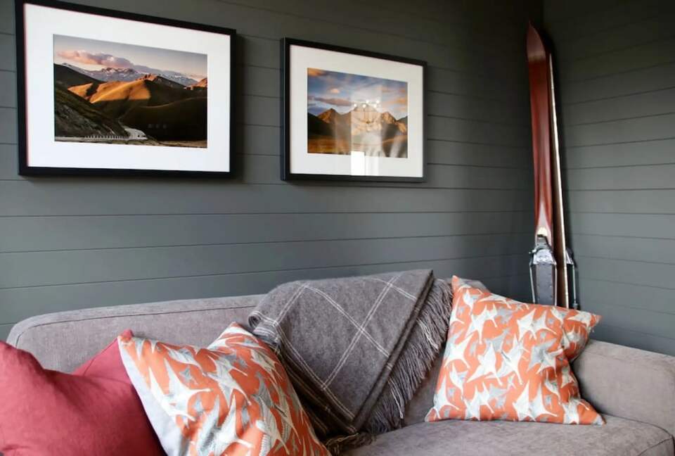 Sun Peaks Villa – Alpine Elegance in Jack’s Point - Queenstown, New Zealand