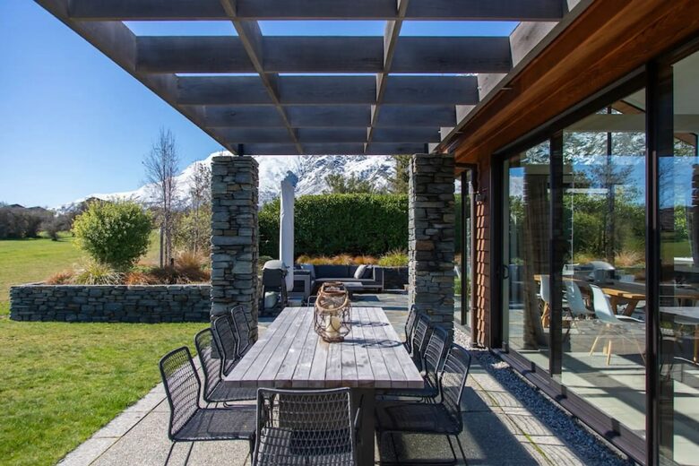 Sun Peaks Villa – Alpine Elegance in Jack’s Point - Queenstown, New Zealand