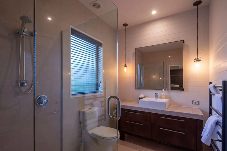 Sun Peaks Villa – Alpine Elegance in Jack’s Point - Queenstown, New Zealand