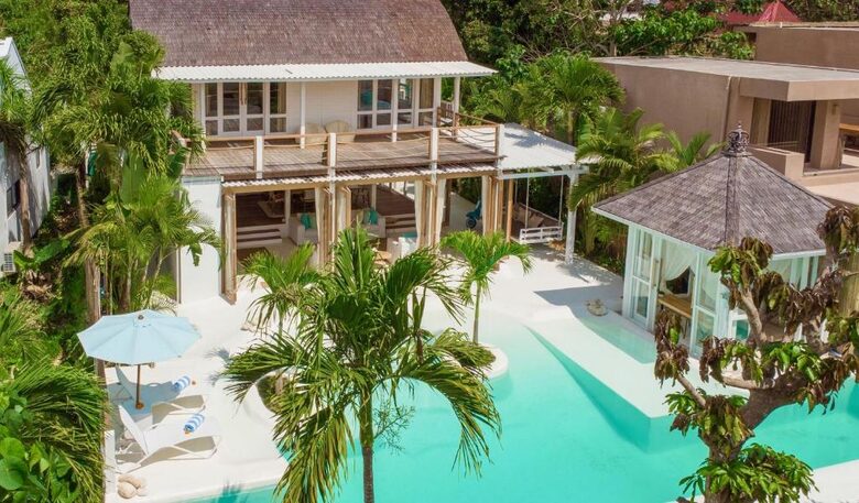 Elegant Uluwatu Escape Near Nyang Nyang Beach - "THE LAGOON " - Bali, Indonesia